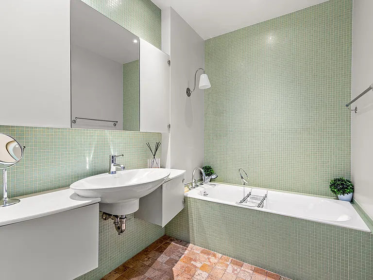 40 E 62nd St #6E — Photo 14