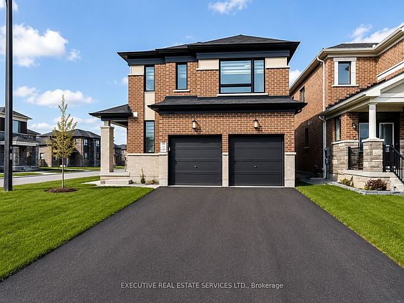 2nd image of 4 Brenscombe Rd