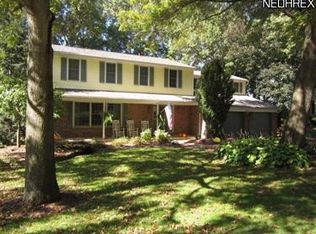 1536 Arthur Dr, Wooster, OH 44691