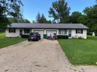 5467 W Netherwood Rd, Oregon, WI 53575