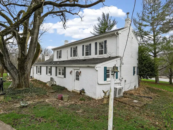 1015 Independence Rd, Walton, KY 41094