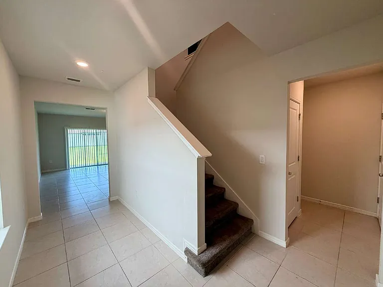 Property Image 93