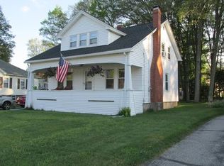 44 Park Ave, Webster, MA 01570