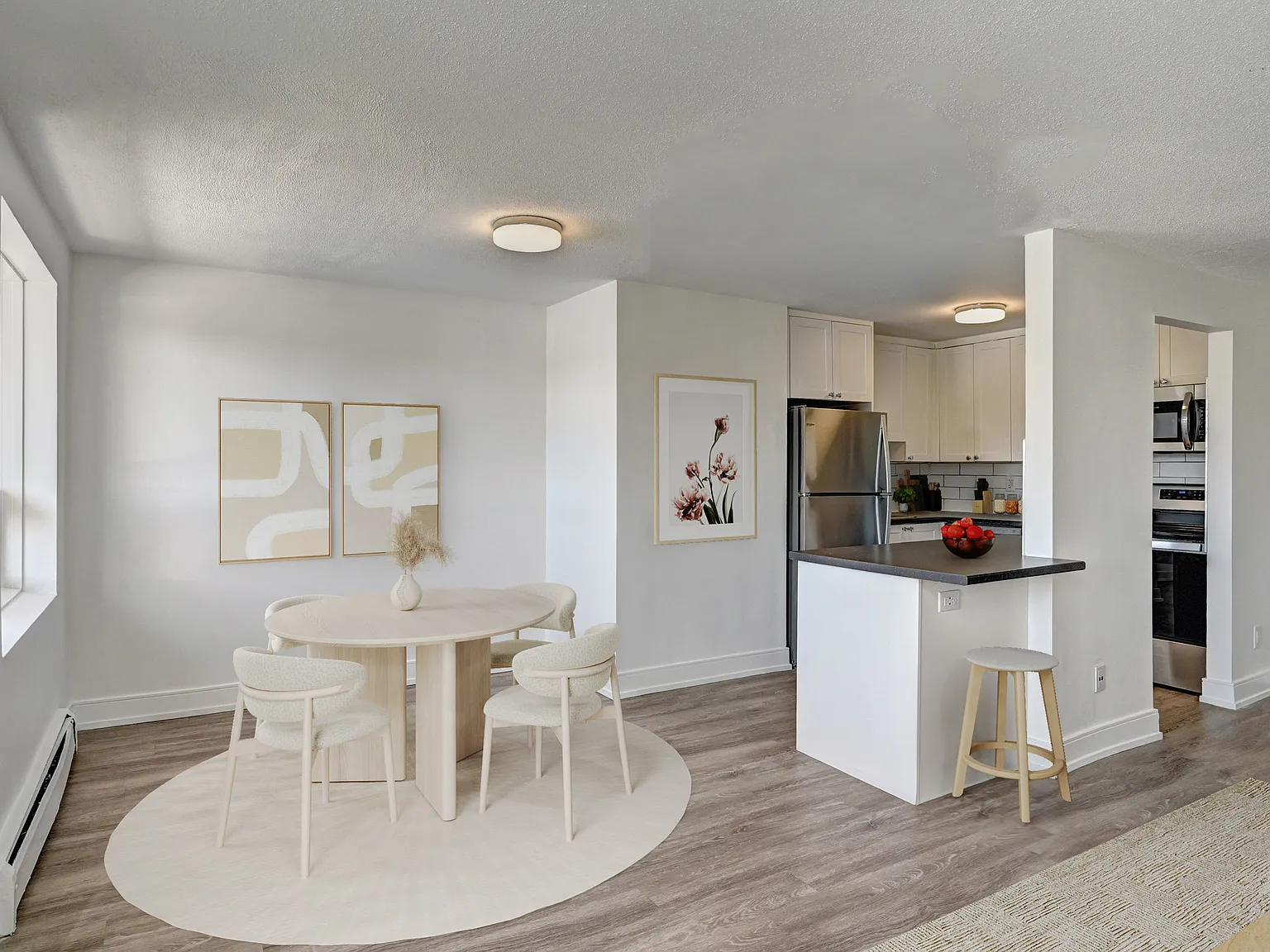 39 Willow Rd — Photo 3