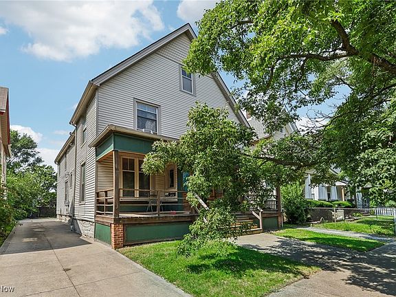 3rd image of 1852-1854 W 45th St