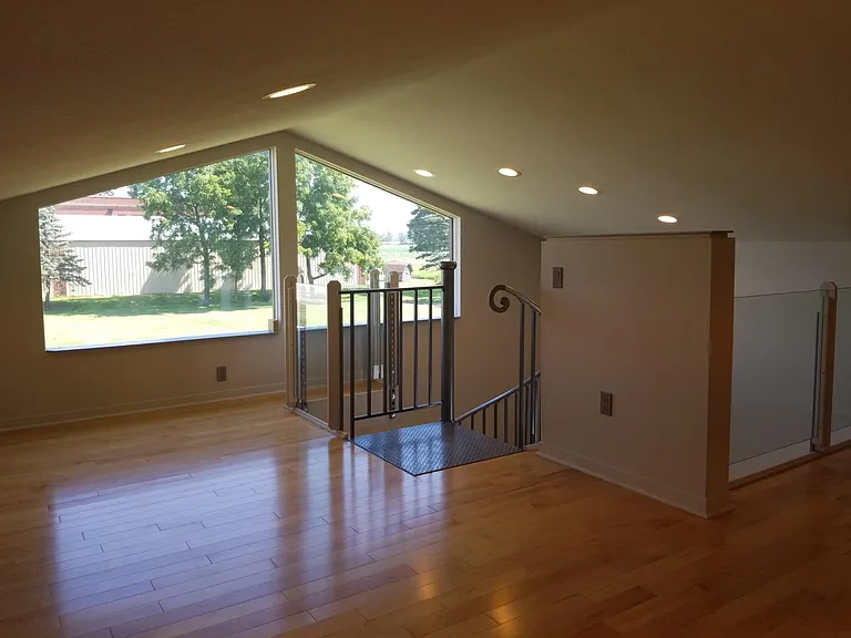 130 S Teller Ave — Photo 23