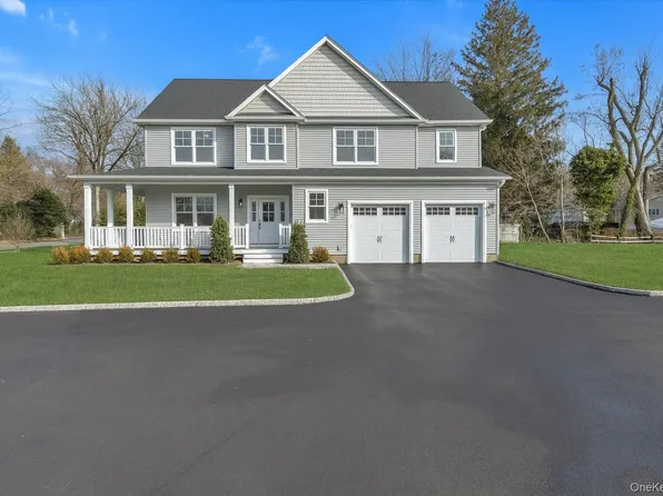 44 N Woodhull Road, Huntington, NY 11743