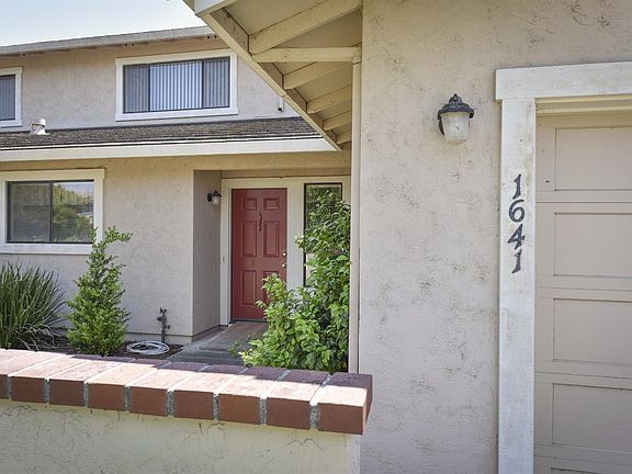 3rd image of 1641 Santiago Ave