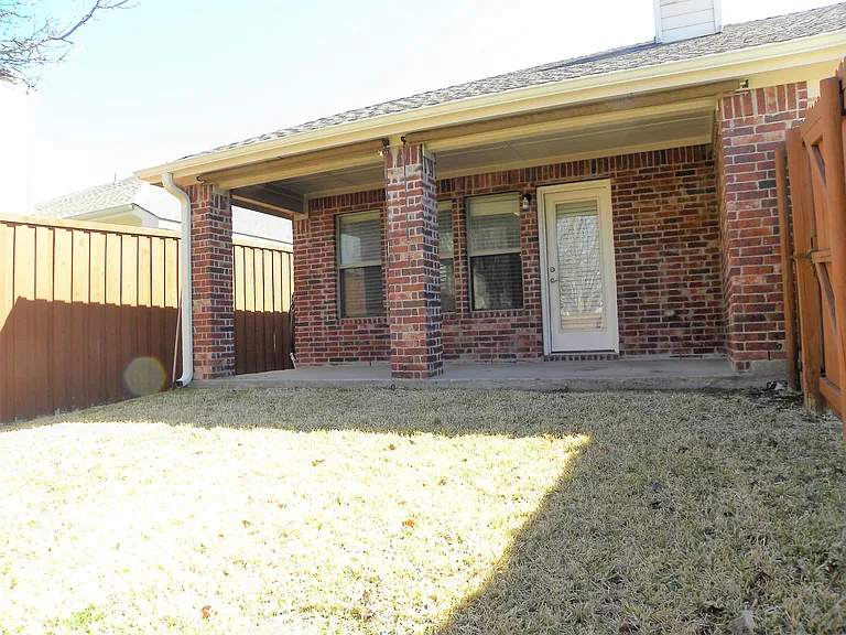 4620 Evanshire Way — Photo 28