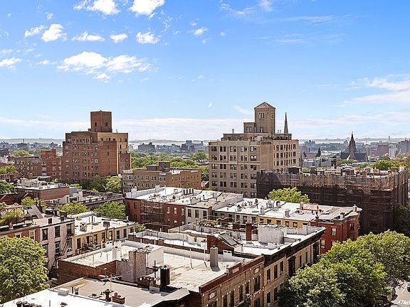 5th image of 47 Plaza St W APT 10B