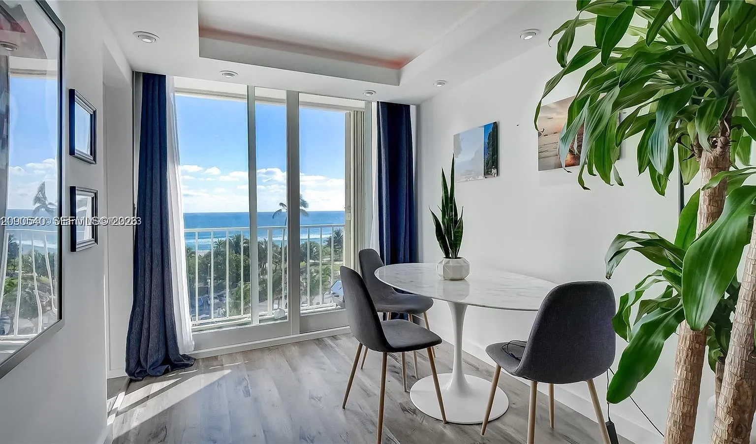 Ocean Park Condo — Photo 1