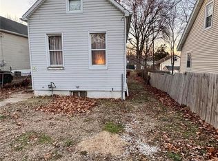 9511 Gentry Ave, Saint Louis, MO