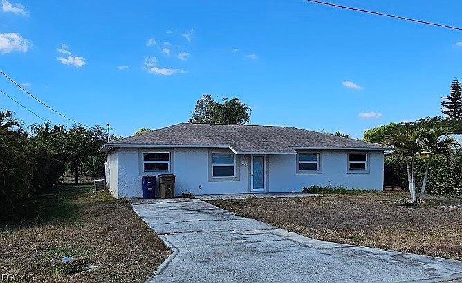 1st image of 2825 E Cypress Ave