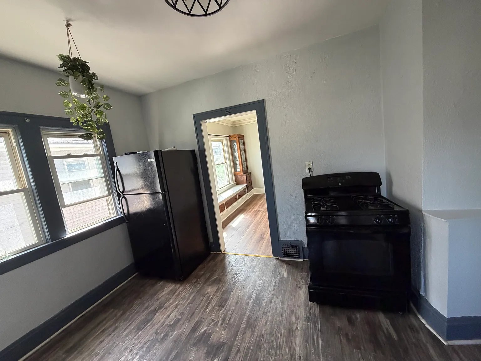 2 bed, $1,500 — Photo 4