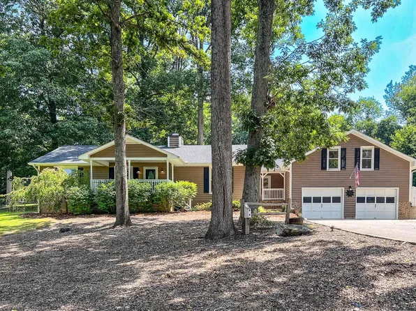 13016 Meadowridge Dr, Rougemont, NC 27572