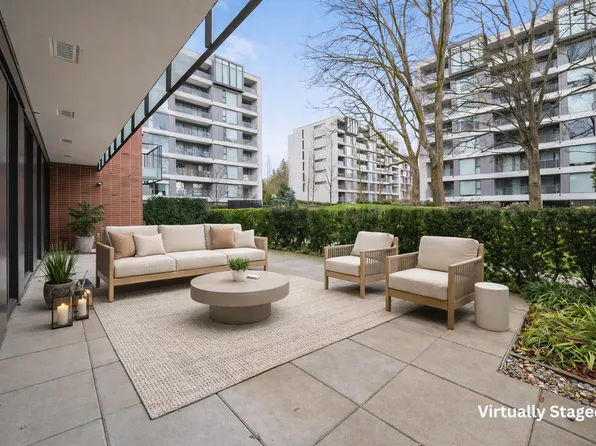 7128 Adera St Unit 210, Vancouver, BC V6P 0H6