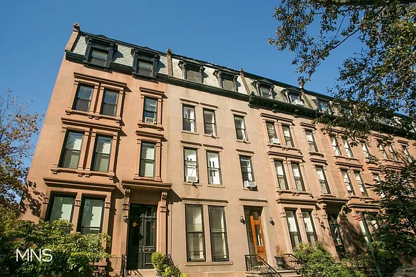 Rented by MNS | media 38