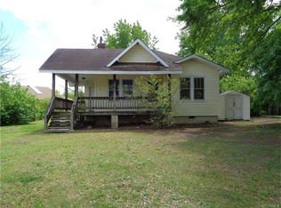 8125 Clovertree Ct, North Chesterfield, VA 23235