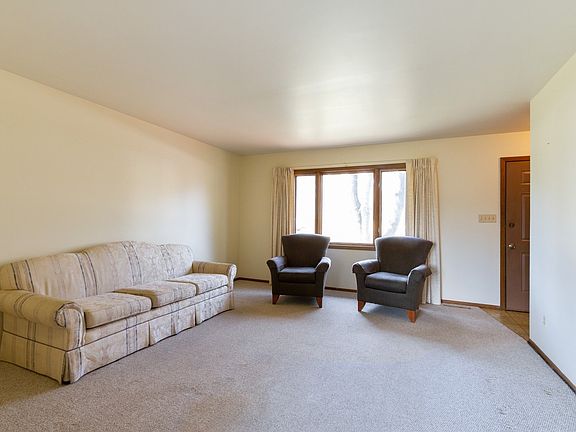 Spacious Living Room.