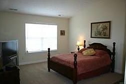 1st image of 414 W Winterberry Trl