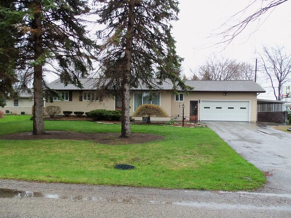 1st image of 2666 Fairfield Dr