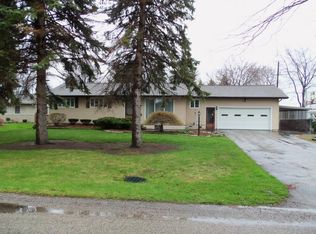 2666 Fairfield Dr, Bay City, MI