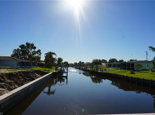 1759 W Bluewater Ter, North Fort Myers, FL 33903