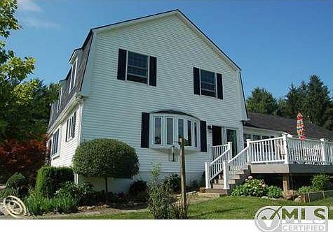 Hough Road Almont 004.jpg