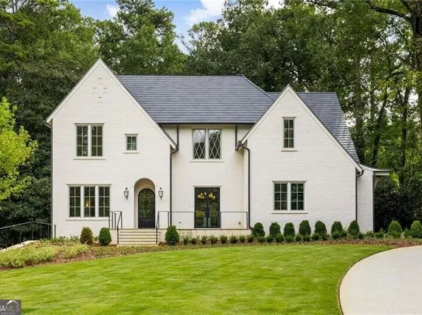 1347 W Wesley Rd NW, Atlanta, GA 30327
