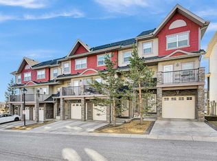 119 W Panatella Hl NW, Calgary, AB T3K0S7