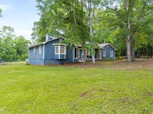 298 New Hope Dr, McDonough, GA 30252