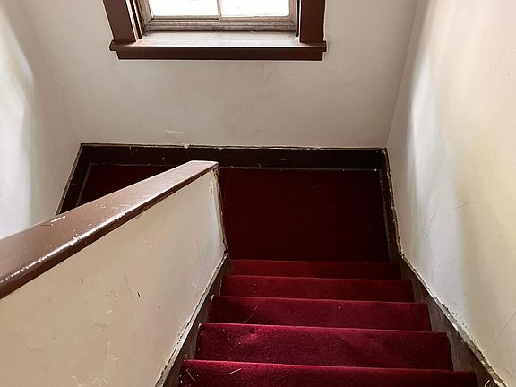 2nd image of 65 Schuele Ave
