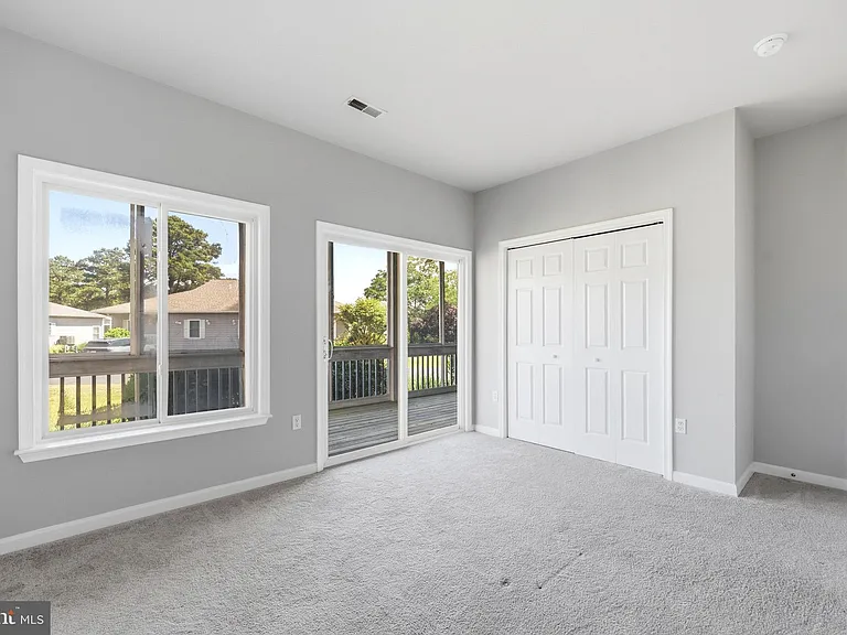 17271 Crab Pot Ln — Photo 3