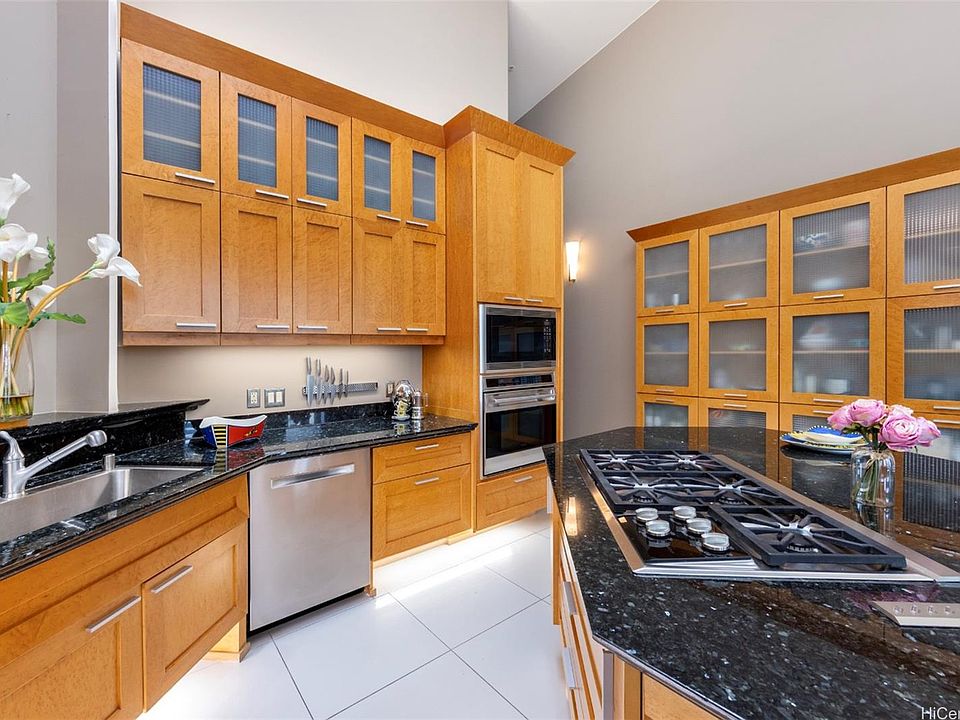 Loft At Waikiki 427 Launiu St Honolulu HI Zillow