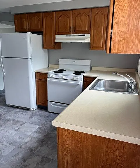 112 Pheasant Run Rd #LEFT — Photo 6