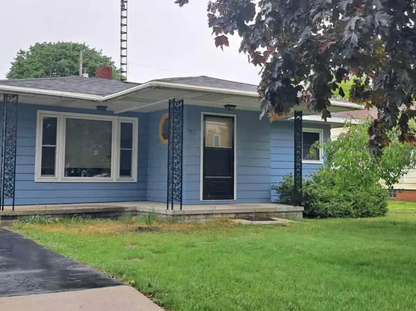 911 Lawndale St, Ludington, MI 49431