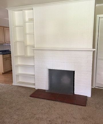 2nd image of 8 Marquette Pl