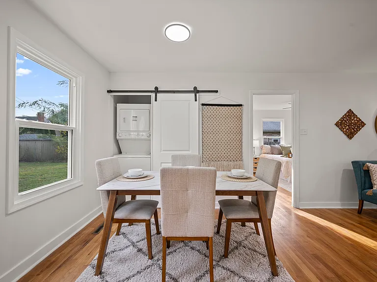 304 Hadaway Dr — Photo 13