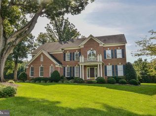 10191 Simpson Ln, Burke, VA 22015