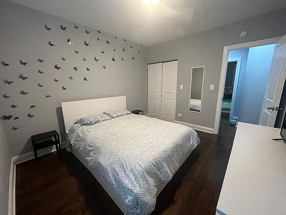 2nd image of 934 Judson Ave APT 1w