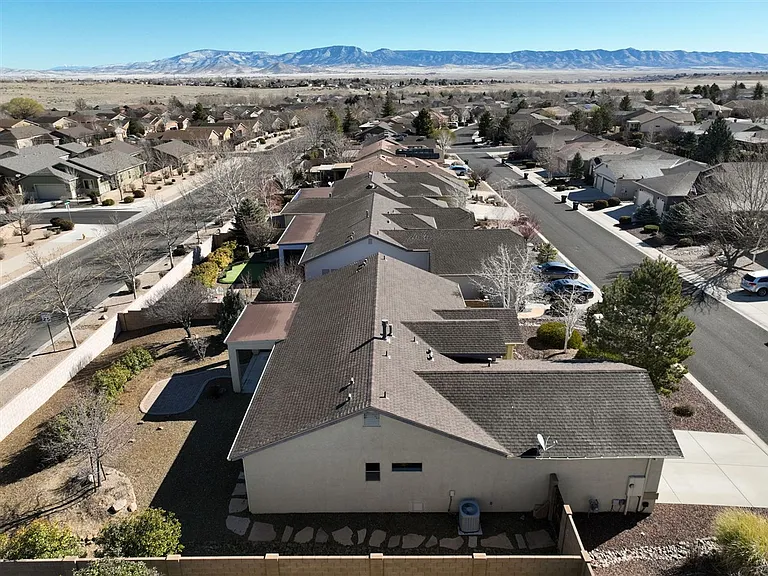 6496 E Brombil St — Photo 36