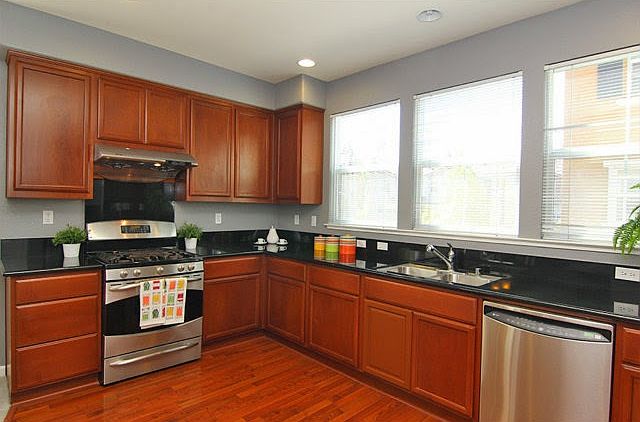 1st image of 2171 Beech Cir