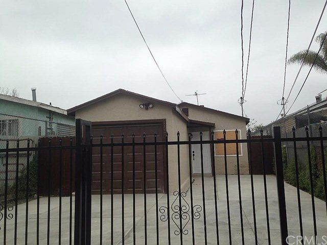 1st image of 2106 E 110th St