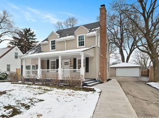 647 N Elizabeth St, Lombard, IL