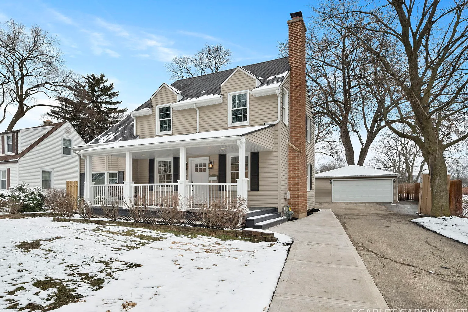 647 N Elizabeth St photo 1