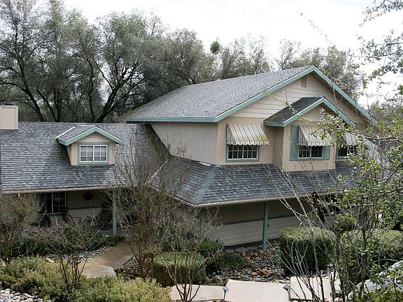 3rd image of 42500 Stetson Ct