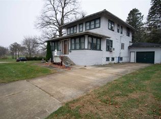 113 S Walnut St, Sumner, IA 50674