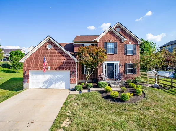 2037 Falling Water Ln, Hebron, KY 41048