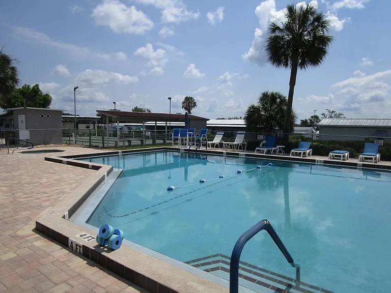 43 Lake Griffin Dr #22 — Photo 19