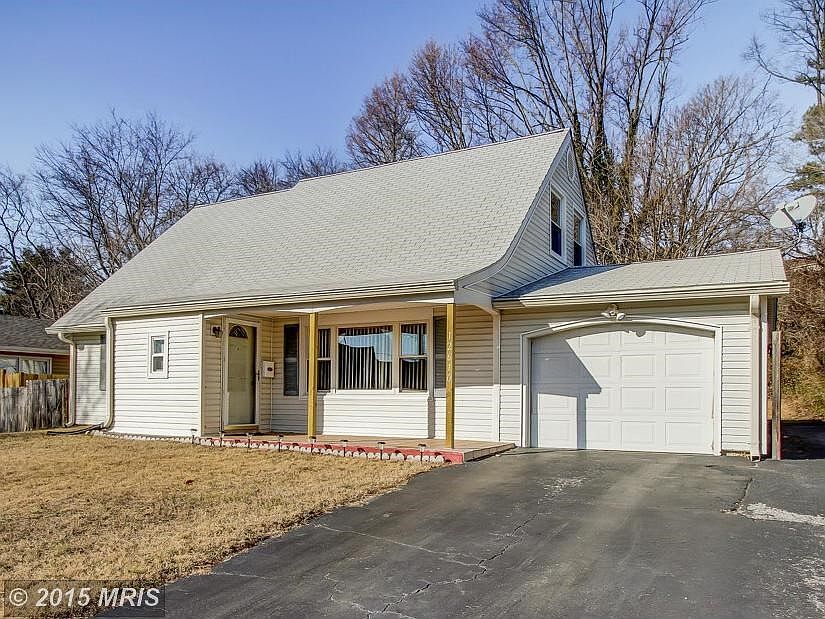 Welcome to 12610 Kavanaugh Lane.